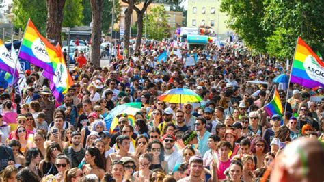 bacheka incontri gay a catania|Locali Gay a Catania: Guida 2024